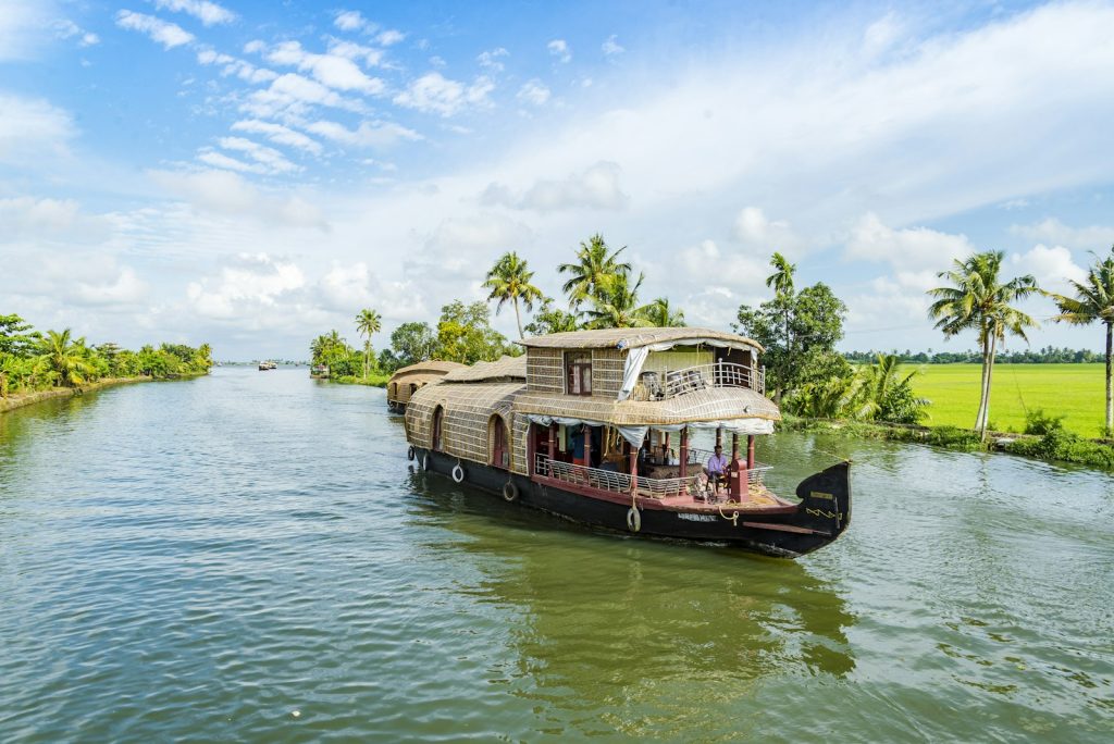 Backwaters Alt